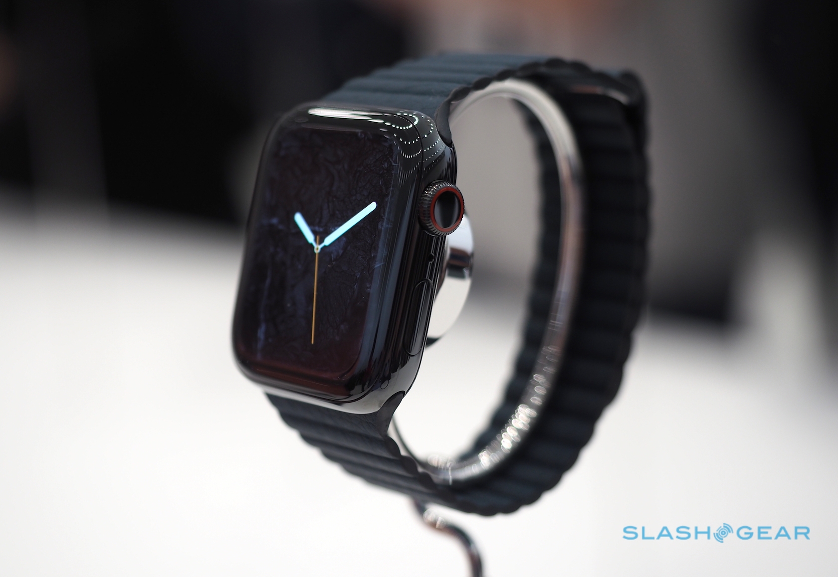 Apple watch series sales 4 black stainless steel